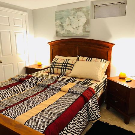 Deluxe Double Room- Hazel Stays Мисисага Екстериор снимка